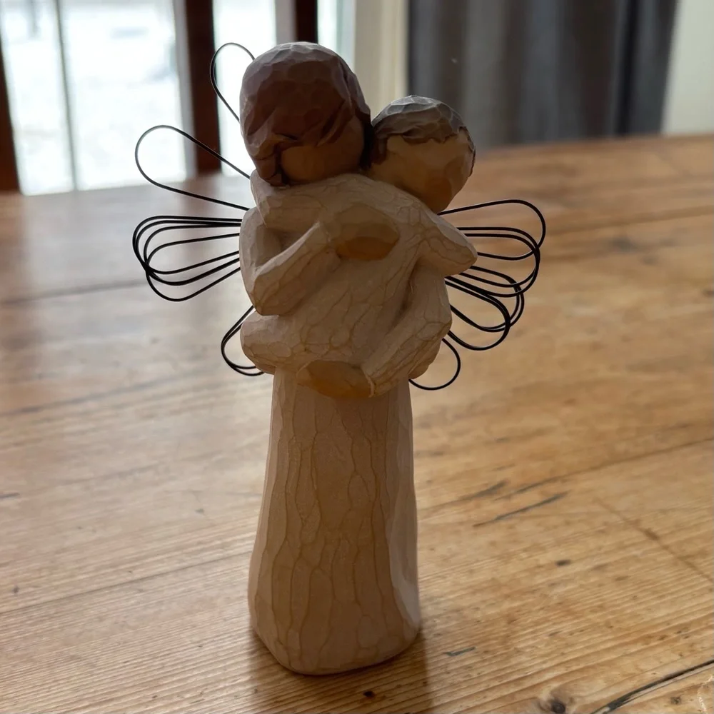 Angel Embrace Figurine - Cream and Tan